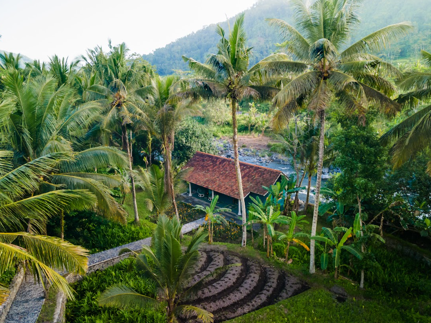 Nature Tourism in Sidemen: A Guide to a Peaceful Getaway in East Bali